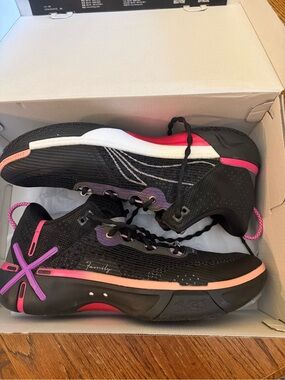 Men's Way of Wade Shadow 6 V2 Basketball Shoes. Size 14.5 fit more like size 14